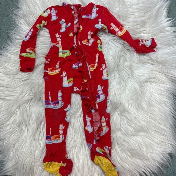 Posh Peanut Other - Posh Peanut llama footies size 6-9 months // 2695